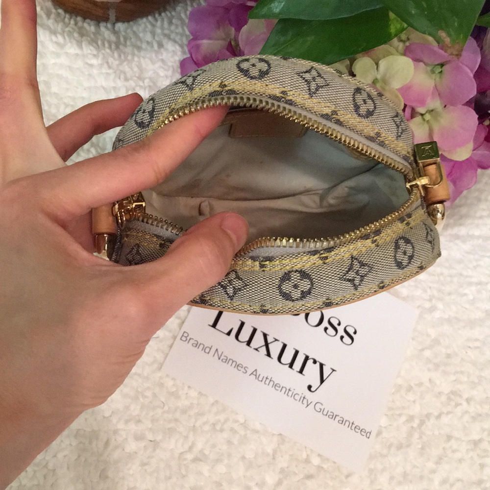 Authentic Louis Vuitton Mini Lin Jeanne crossbody - Picture 5 of 8